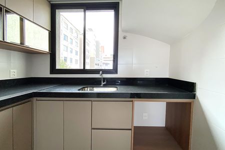 Apartamento à venda com 117m², 2 quartos e 2 vagas Apartamento à venda com 117m², 2 quartos e 2 vagasCozinha