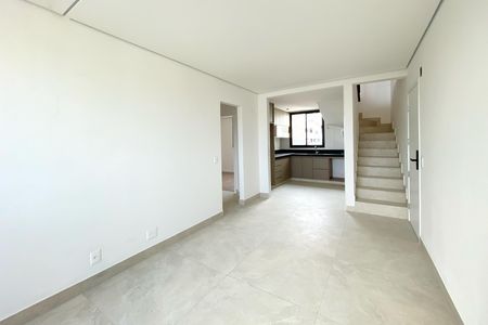 Sala de apartamento à venda com 2 quartos, 117m² em Serra, Belo Horizonte
