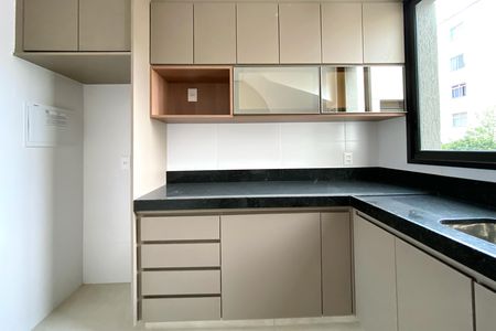 Apartamento à venda com 117m², 2 quartos e 2 vagas Apartamento à venda com 117m², 2 quartos e 2 vagasCozinha