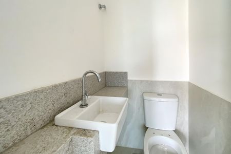 Lavabo de apartamento à venda com 2 quartos, 117m² em Serra, Belo Horizonte