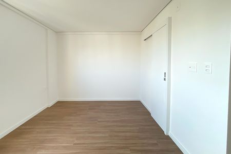 Apartamento à venda com 117m², 2 quartos e 2 vagas Apartamento à venda com 117m², 2 quartos e 2 vagasSuite 2