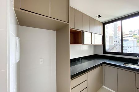 Apartamento à venda com 117m², 2 quartos e 2 vagas Apartamento à venda com 117m², 2 quartos e 2 vagasCozinha