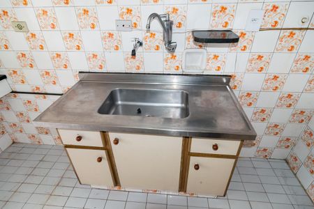 Apartamento para alugar com 77m², 2 quartos e sem vaga Apartamento para alugar com 77m², 2 quartos e sem vagaCozinha e Área de Serviço