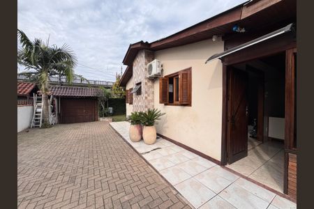 Casa à venda com 110m², 2 quartos e 4 vagasÁrea Externa