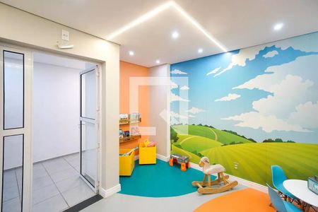 Apartamento para alugar com 34m², 2 quartos e sem vagaÁrea comum