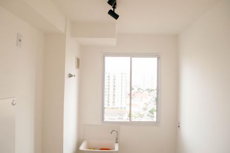 Apartamento para alugar com 34m², 2 quartos e sem vagaCozinha e Área de Serviço