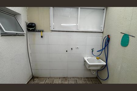 Apartamento à venda com 60m², 2 quartos e 1 vagaÁrea de Serviço