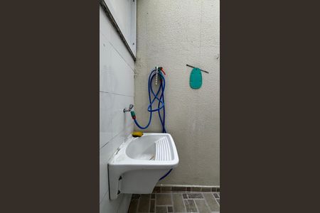 Apartamento à venda com 60m², 2 quartos e 1 vagaÁrea de Serviço