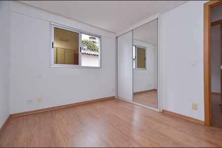 Apartamento à venda com 90m², 3 quartos e 3 vagasSuíte