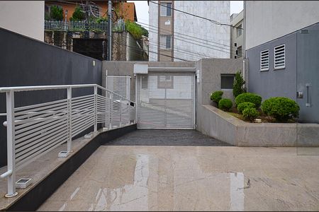 Apartamento à venda com 90m², 3 quartos e 3 vagasEntrada