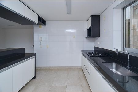 Apartamento à venda com 90m², 3 quartos e 3 vagasCozinha