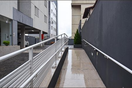 Apartamento à venda com 90m², 3 quartos e 3 vagasEntrada