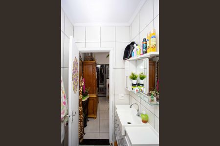 Casa à venda com 206m², 2 quartos e 2 vagasBanheiro Casa 1