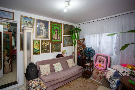 Sala de TV Casa 1 de casa à venda com 2 quartos, 206m² em Vila Conceicao, Diadema