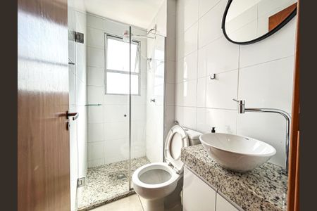 Apartamento à venda com 50m², 2 quartos e 2 vagasBanheiro da Suíte
