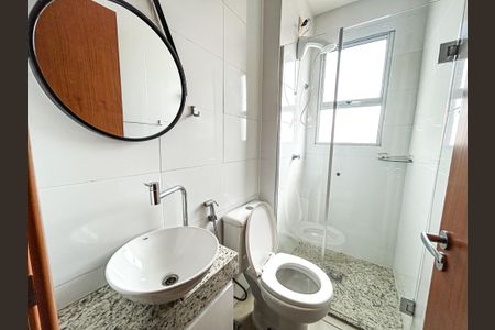 Apartamento à venda com 50m², 2 quartos e 2 vagasBanheiro social