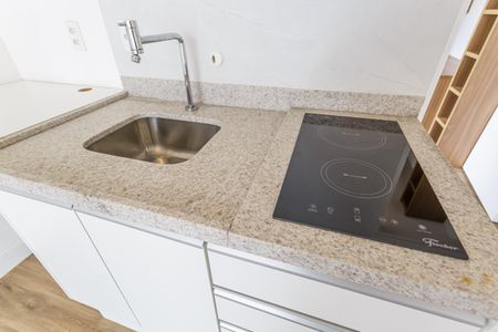 Apartamento à venda com 34m², 1 quarto e sem vagaSala/Cozinha