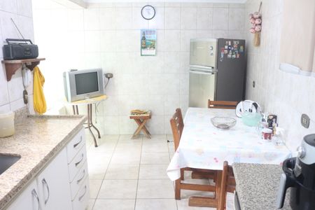 Casa à venda com 219m², 2 quartos e 4 vagasÁrea gourmet