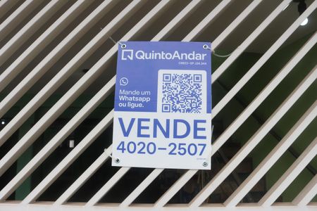 Casa à venda com 219m², 2 quartos e 4 vagasPlaquinha