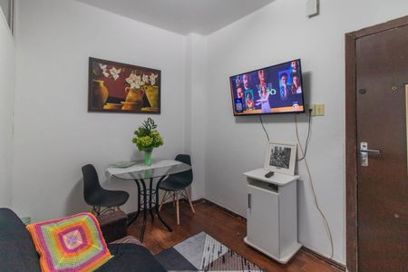 Sala de apartamento à venda com 1 quarto, 34m² em Centro Histórico, Porto Alegre