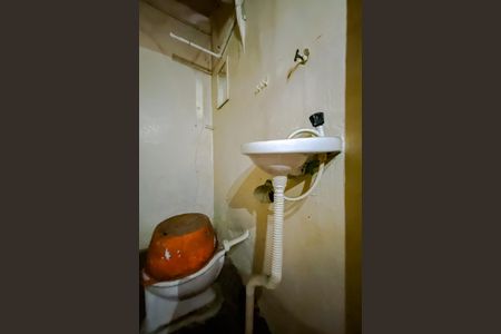 Banheiro de casa à venda com 1 quarto, 78m² em Vila Bertioga, São Paulo