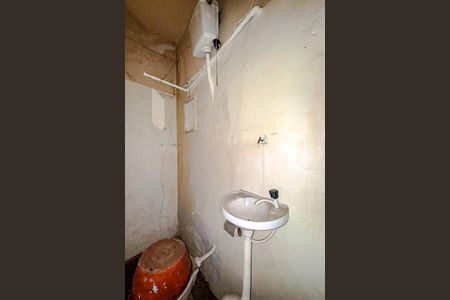 Banheiro de casa à venda com 1 quarto, 78m² em Vila Bertioga, São Paulo