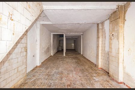 Garagem de casa à venda com 1 quarto, 78m² em Vila Bertioga, São Paulo