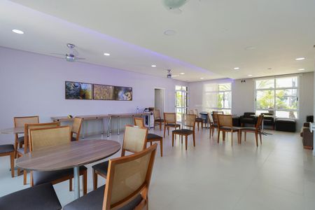 Apartamento para alugar com 50m², 2 quartos e 1 vagaÁrea comum - Salão de festas