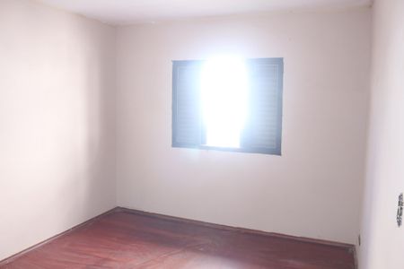 Casa à venda com 205m², 3 quartos e 3 vagasQuarto 1