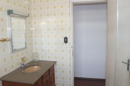 Casa à venda com 205m², 3 quartos e 3 vagasBanheiro Social 2
