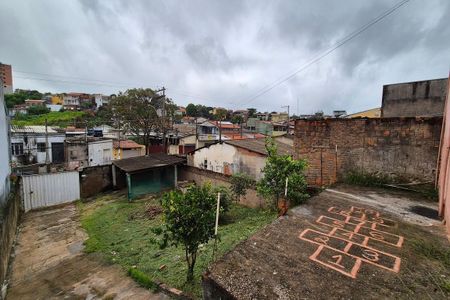 Casa à venda com 300m², 2 quartos e 4 vagasQuintal