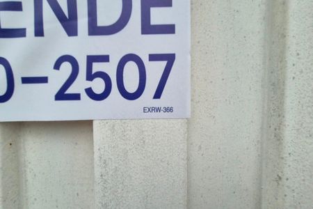 Casa à venda com 300m², 2 quartos e 4 vagasPlaca Instalada 