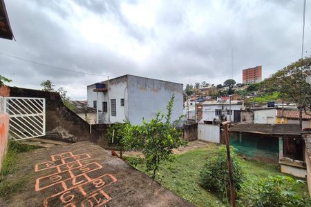 Casa à venda com 300m², 2 quartos e 4 vagasQuintal 