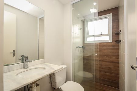 Apartamento para alugar com 58m², 2 quartos e 2 vagas Apartamento para alugar com 58m², 2 quartos e 2 vagasBanheiro da Suite 2