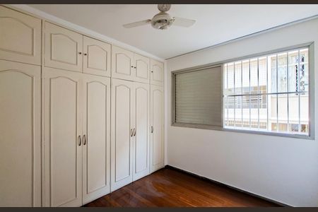 Apartamento à venda com 150m², 3 quartos e 2 vagasQuarto 