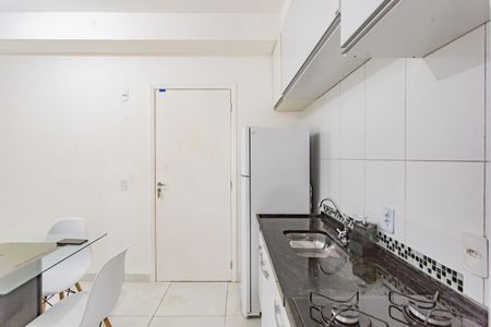 Apartamento à venda com 33m², 2 quartos e sem vagaSala e Cozinha