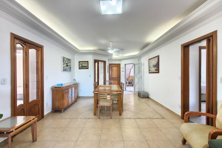 Sala de apartamento para alugar com 4 quartos, 350m² em Guilhermina, Praia Grande
