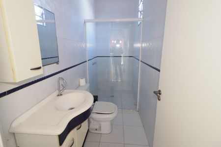 Casa à venda com 251m², 7 quartos e 4 vagasBanheiro 2