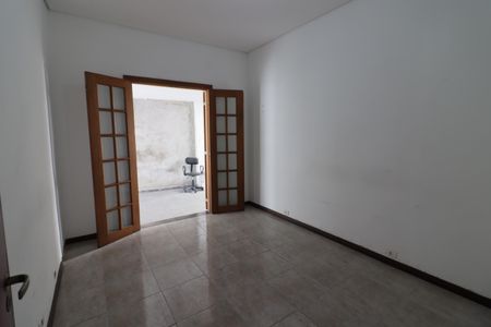 Casa à venda com 251m², 7 quartos e 4 vagasQuarto 2