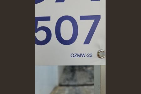 codigo plaquinha Instalada  de apartamento para alugar com 3 quartos, 150m² em Pituba, Salvador