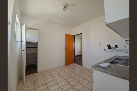 Apartamento para alugar com 150m², 3 quartos e 2 vagas Apartamento para alugar com 150m², 3 quartos e 2 vagasCozinha