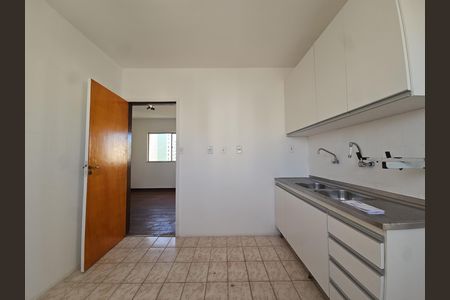 Apartamento para alugar com 150m², 3 quartos e 2 vagas Apartamento para alugar com 150m², 3 quartos e 2 vagasCozinha