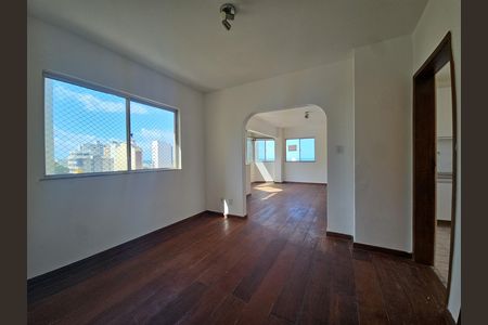 Apartamento para alugar com 150m², 3 quartos e 2 vagas Apartamento para alugar com 150m², 3 quartos e 2 vagassala