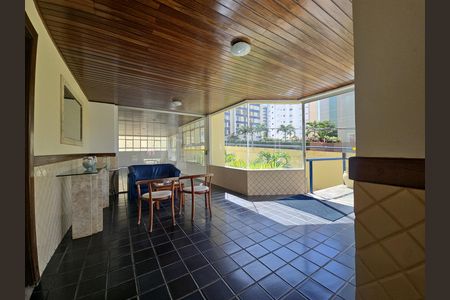 Apartamento para alugar com 150m², 3 quartos e 2 vagas Apartamento para alugar com 150m², 3 quartos e 2 vagasHall