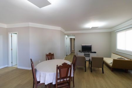 Apartamento à venda com 139m², 4 quartos e 2 vagasSala