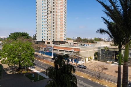 Apartamento à venda com 139m², 4 quartos e 2 vagasVista da Sacada