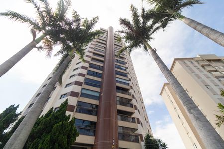 Apartamento à venda com 139m², 4 quartos e 2 vagasFachada