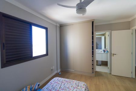 Apartamento à venda com 139m², 4 quartos e 2 vagasSuíte 01