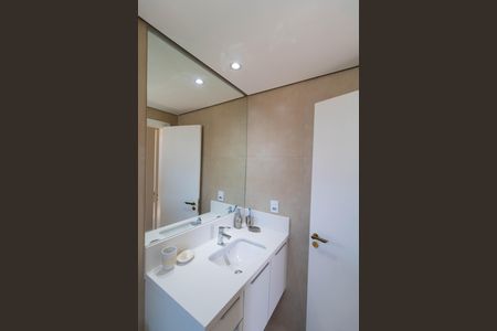 Apartamento à venda com 139m², 4 quartos e 2 vagasBanheiro da Suíte 02