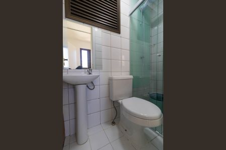 Apartamento à venda com 139m², 4 quartos e 2 vagasBanheiro de Serviço